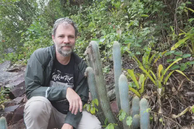 Diego Gurvich es investigador del Instituto Multidisciplinario de Biología Vegetal (CONICET y UNC) y lidera el proyecto en Córdoba. Crédito de la imagen: UNCiencia